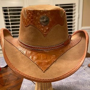 Head n Home Men’s Alligator Suede Hat